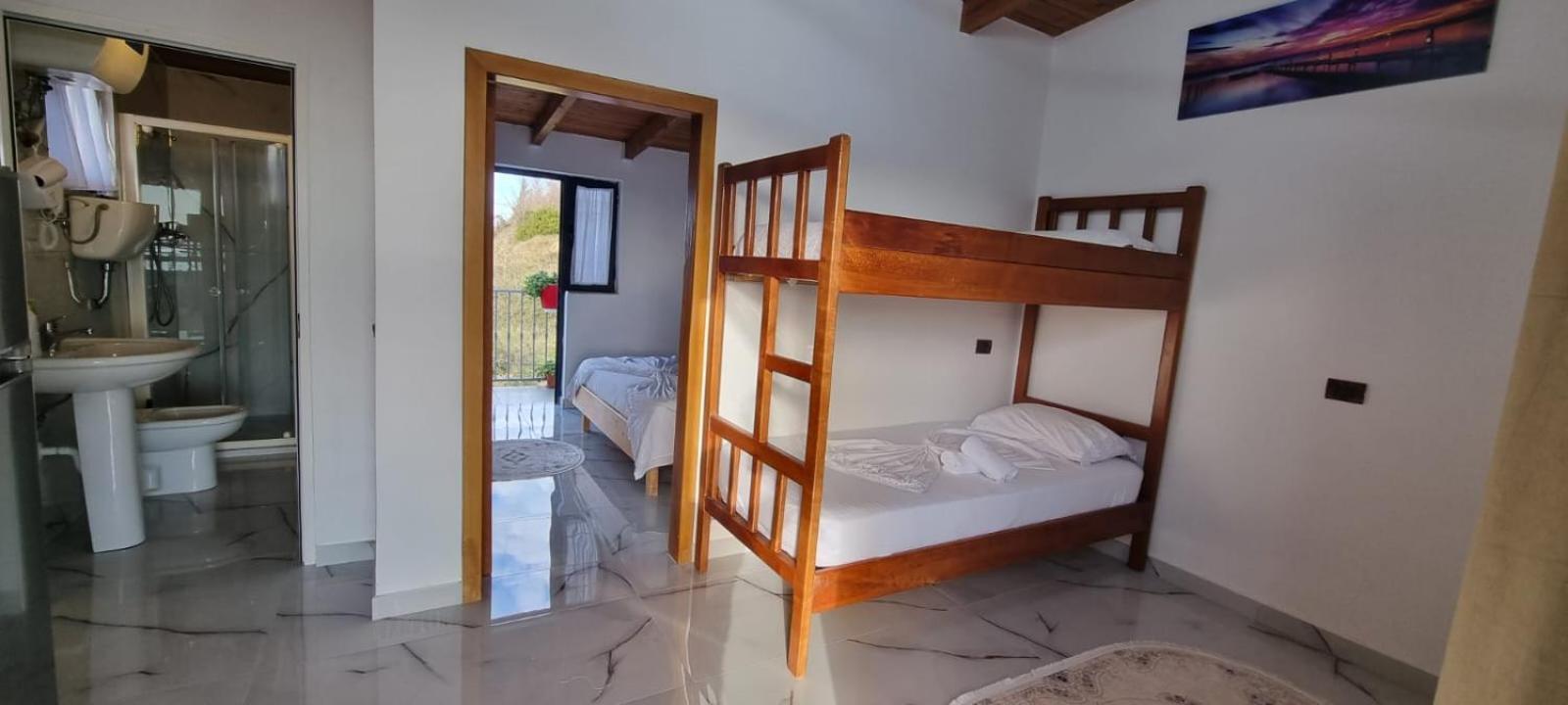 Hotel Restorant Olti Shetaj Rom bilde
