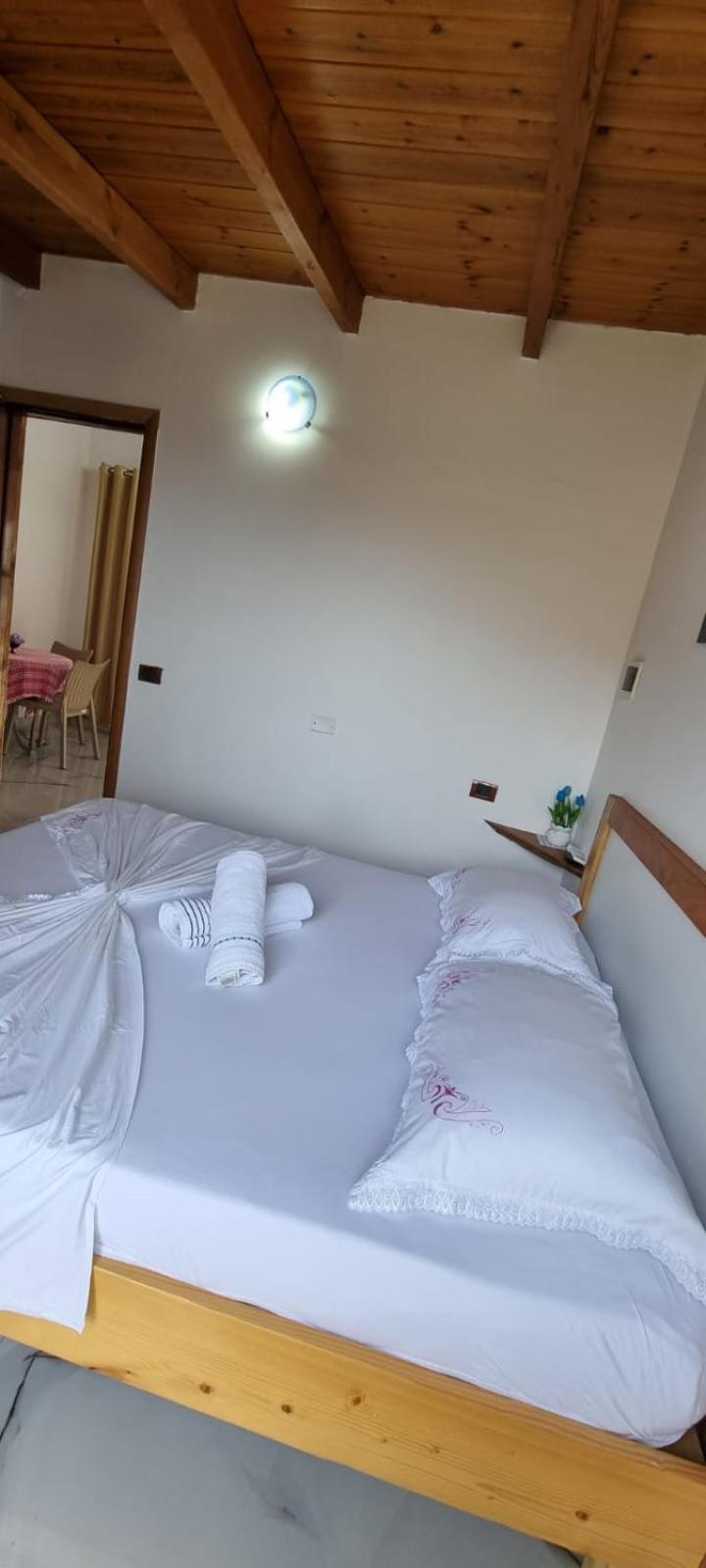 Hotel Restorant Olti Shetaj Eksteriør bilde